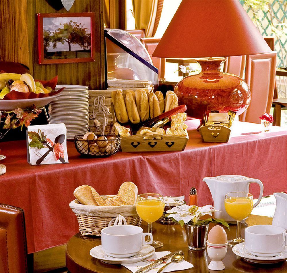 Hotel Le Flamboyant Annecy Esterno foto